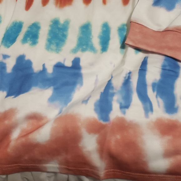🍭1 L left🌼New boutique Tiedye sweatshirt dress - Picture 8 of 10